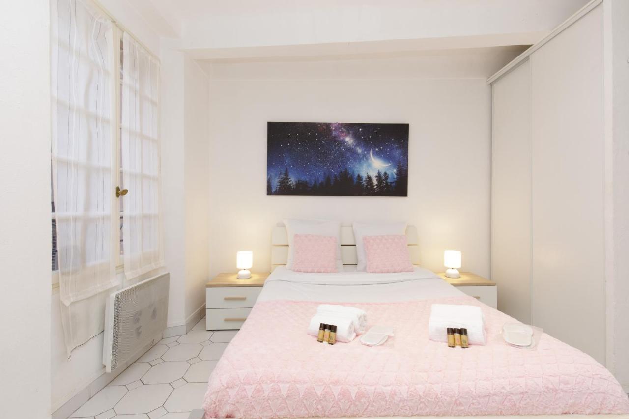 Volupte Yourhosthelper Cannes Bagian luar foto